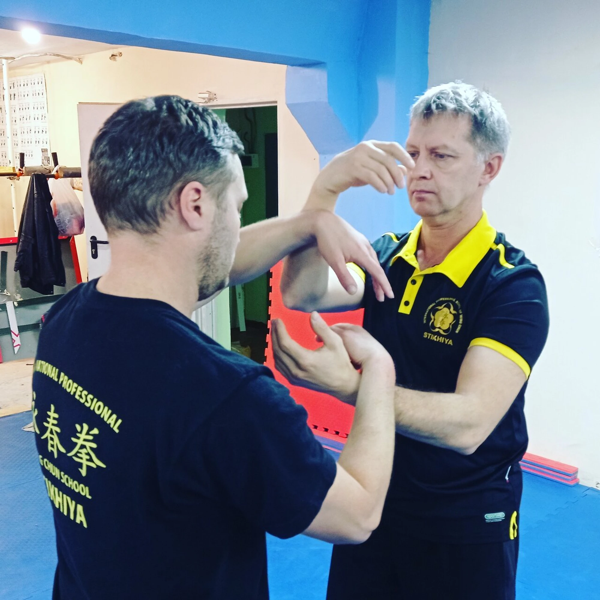 Зал единоборств (Спортивный клуб, секция)