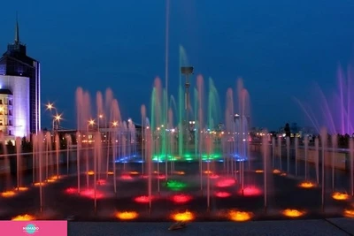 Каскад фонтанов на площади театра имени Камала, светомузыкальный фонтан, Казань