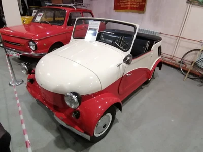 Музей ретро-автомобилей Гараж (Музей)