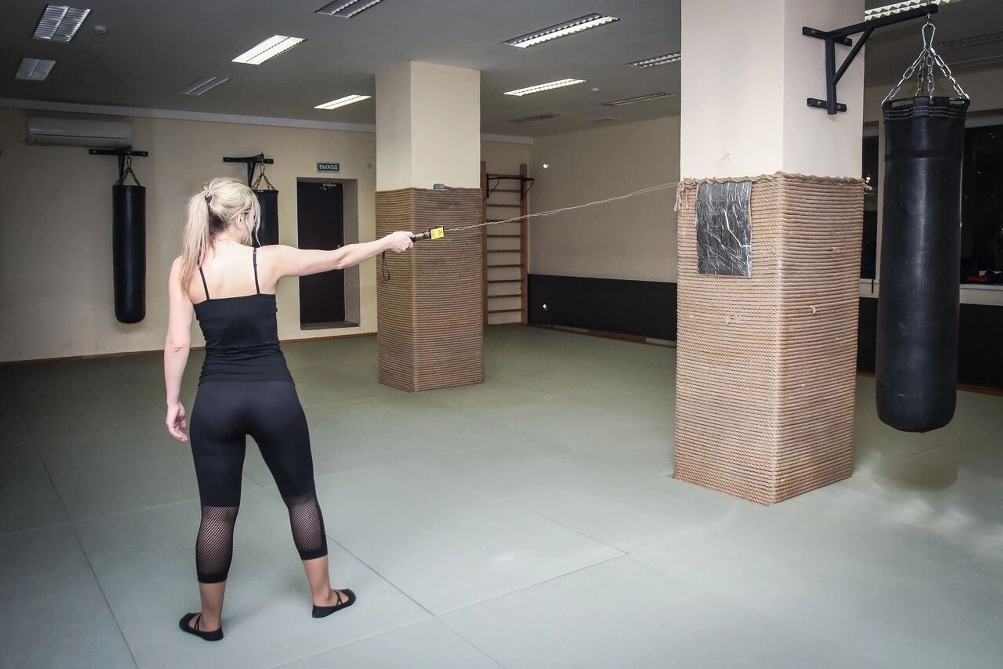 Женская самооборона и безопасность FightFox (Спортивный клуб, секция)