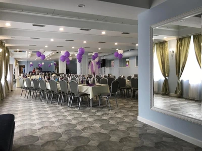 Горница (Банкетный зал)