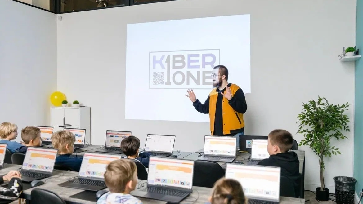 KIBERone - Программирование для детей в Павловской Слободе!