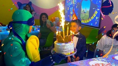 Детский день рождения в мультимедийном парке "Hello Park"!