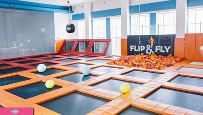 "Flip & Fly", батутный центр на Семеновской
