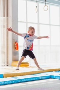FlyPark, "ФлайПарк", батутный центр