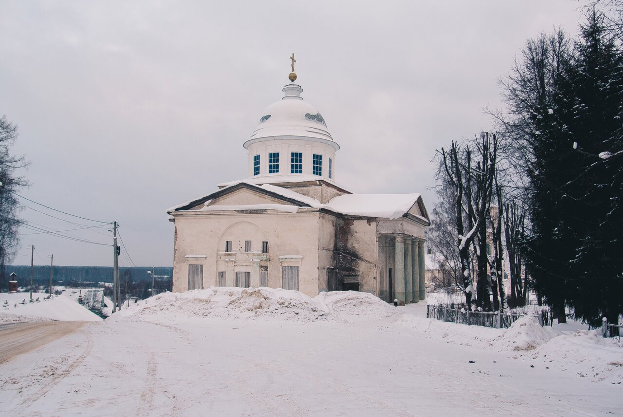 Собор Положения Ризы Божией Матери в Парфеньеве (Православный храм)