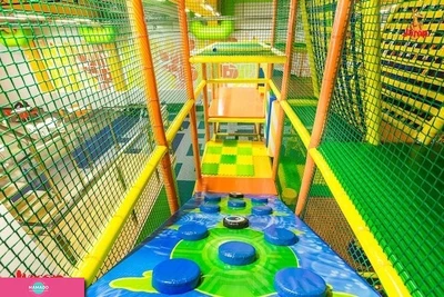 Jump, "Джамп", спортивно-развлекательный центр, батуты, настольный футбол в Колпино 