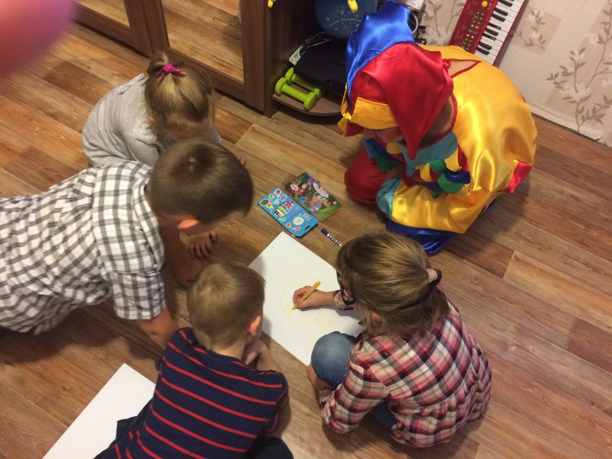 KidTime (Клуб для детей и подростков )