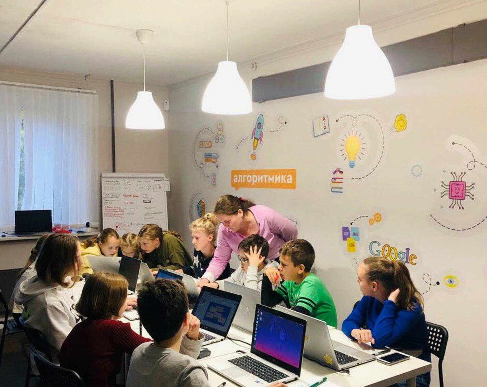 Алгоритмика - школа программирования для детей (Дополнительное образование )