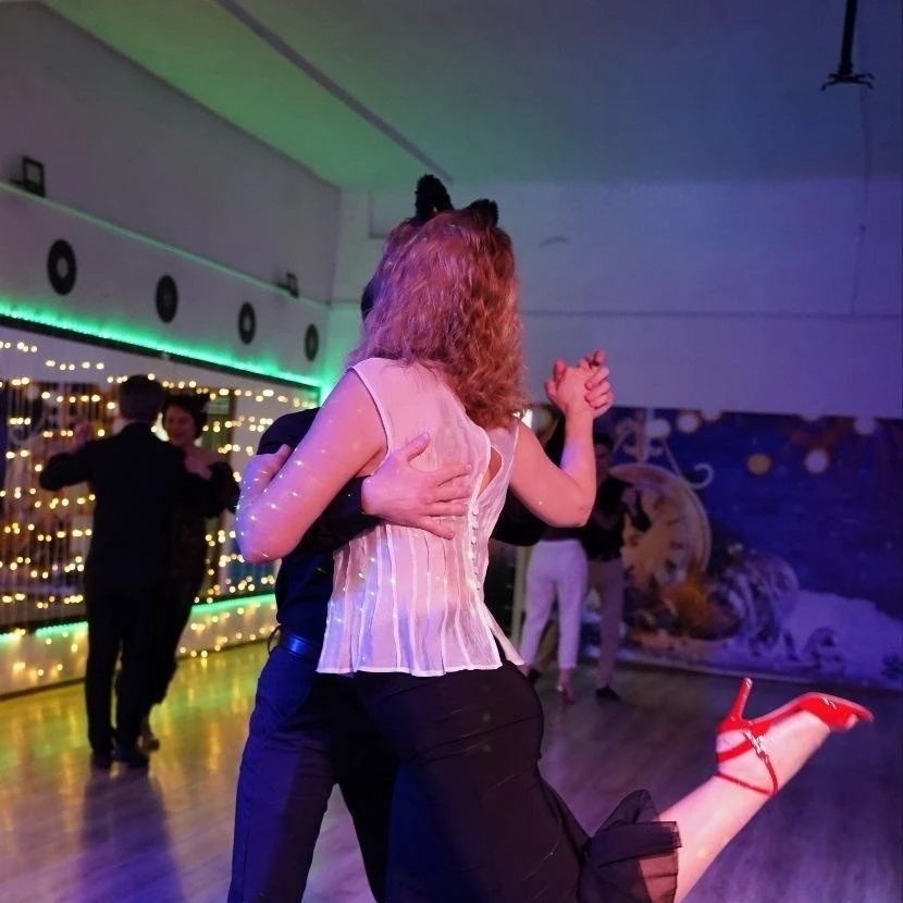 Танцы Танго Астрахань