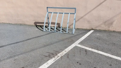 Велопарковка (Велопарковка)