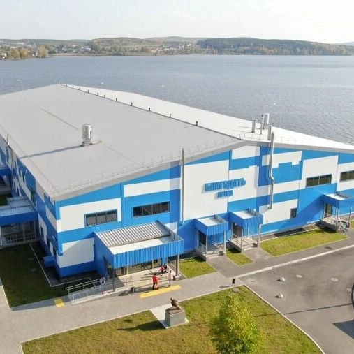Крытый каток с искусственным льдом "Благодать Арена" в Кушве