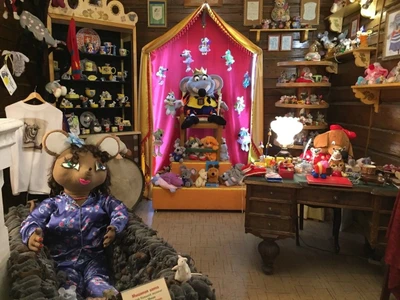 Посещение музея мыши