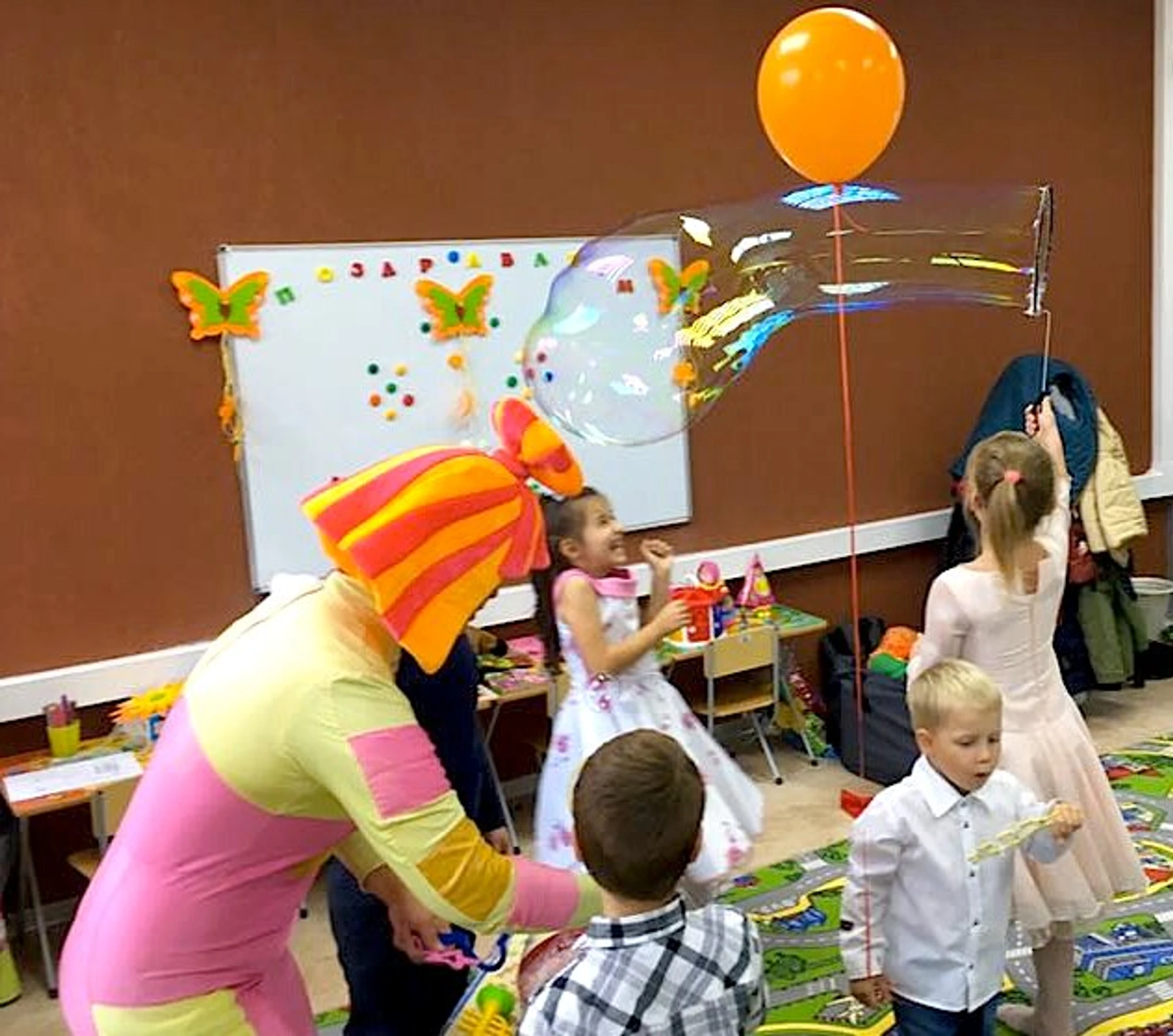 Арт-пространство Kid (Организация и проведение детских праздников )