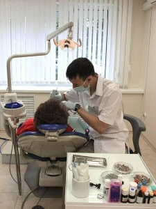 Делс (Стоматологическая клиника)