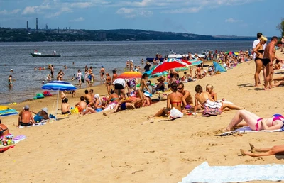 Саратовский городской пляж "Городские пески"