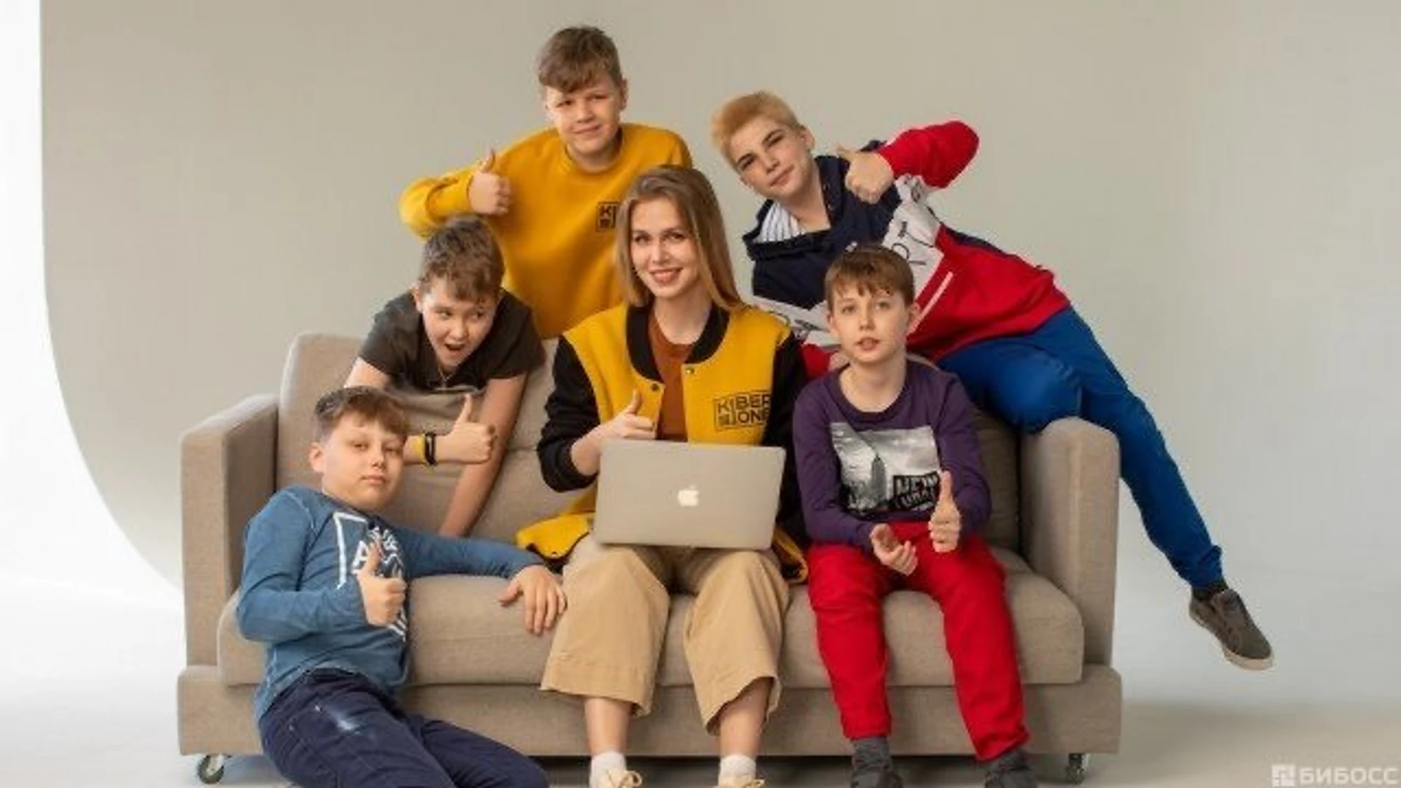 KIBERone - Программирование для детей от 6 до 14 лет на Филевском парке!