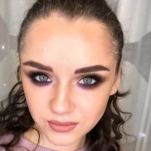 Бровист - Ксения Яценко (Салон бровей и ресниц )