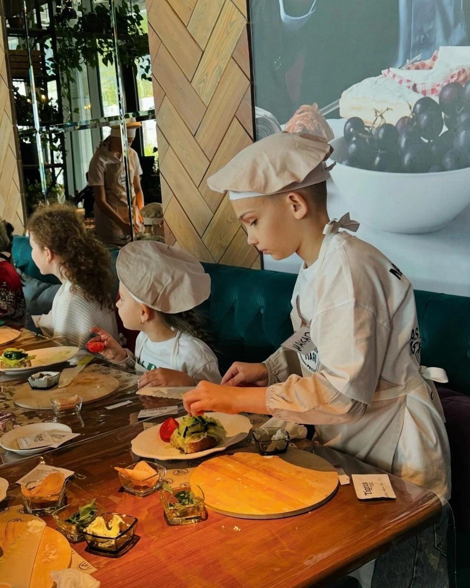 "Торт Наполеон", мастер-класс для детей в ресторане "Osteria Mario"