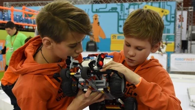 "Робокод", клуб программирования и робототехники на ул. Бардина в Екатеринбурге