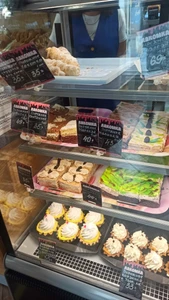 Лакомка (Кондитерская)