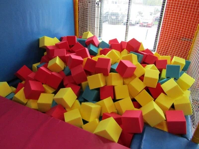 Джунгли (Клуб для детей и подростков )