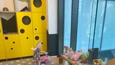 Сыроварня по ул.ул. Авиаконструктора Миля  (Ресторан с детской комнатой)