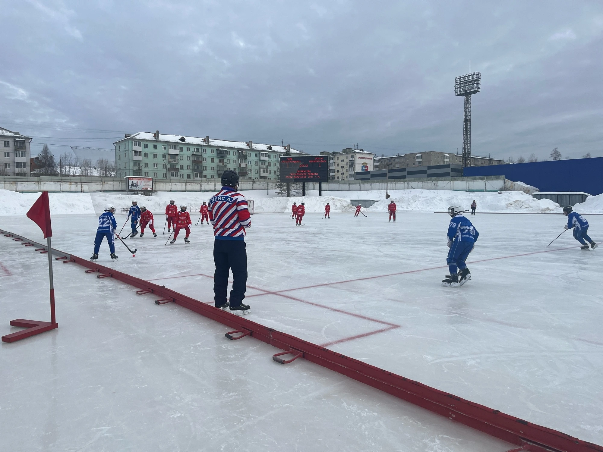Спортивная школа "Маяк" (футбол и хоккей) в Краснотурьинске
