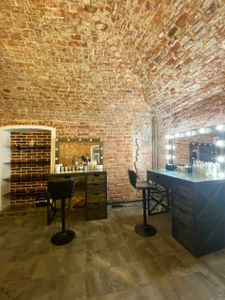 Celebrity Studio (Салон красоты )