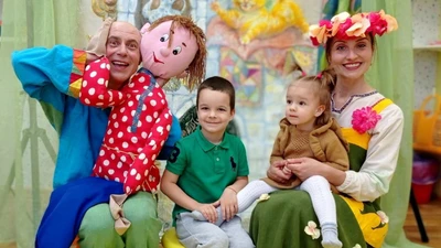 "Малышок"/"Бамбино", интерактивный театр со спектаклями для детей от года