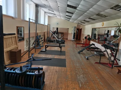 Нефтяник (Фитнес-клуб)