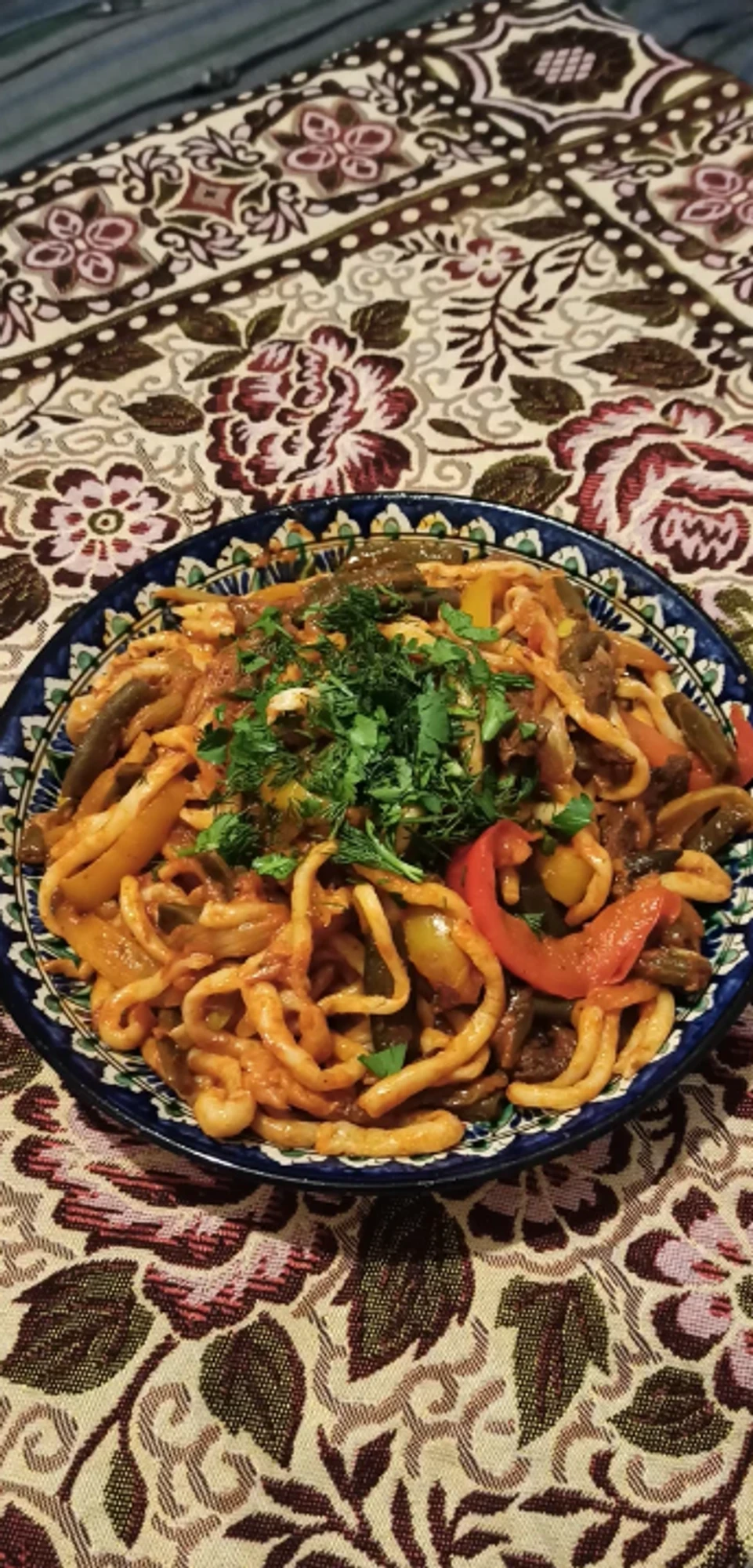 Ал-халял Заволга, кафе восточной кухни