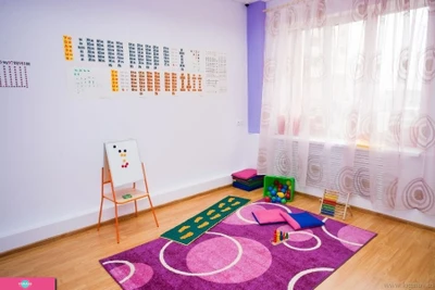 "Юла" на Московском шоссе, детский сад и детский клуб в Октябрьском районе, Самара