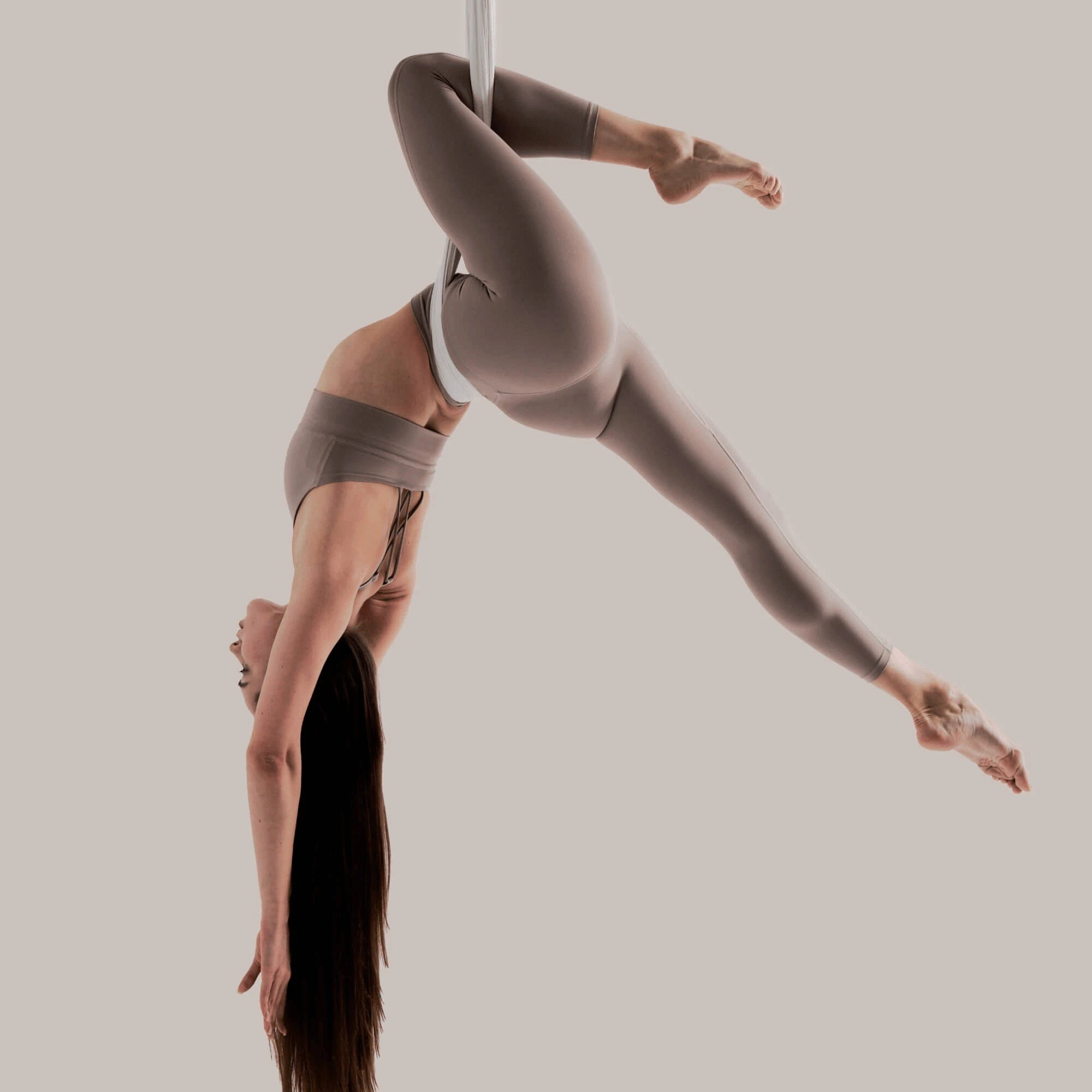 Скидка на пробное занятие для новых клиентов в "L.A.B Space" Москва-Сити