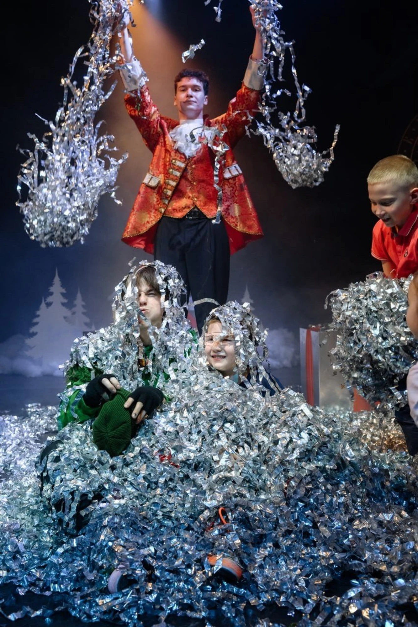 Иммерсивная шоу-игра «ТАЙНА НОВОГОДНИХ ЭПОХ»