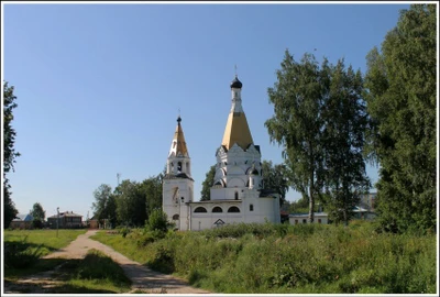 Церковь Богоявления Господня в Красном-на-Волге (Православный храм)