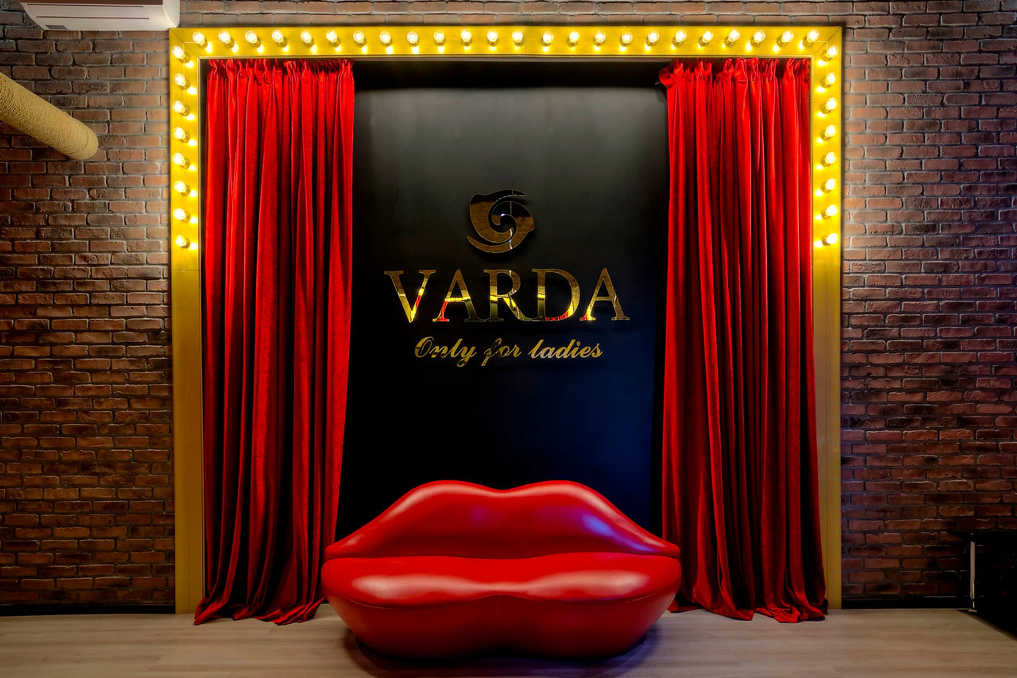 Varda Ladies Club (Школа танцев )