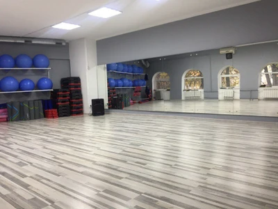 Profitness (Фитнес-клуб )