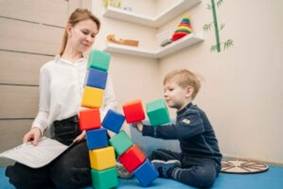 Занятия с логопедом