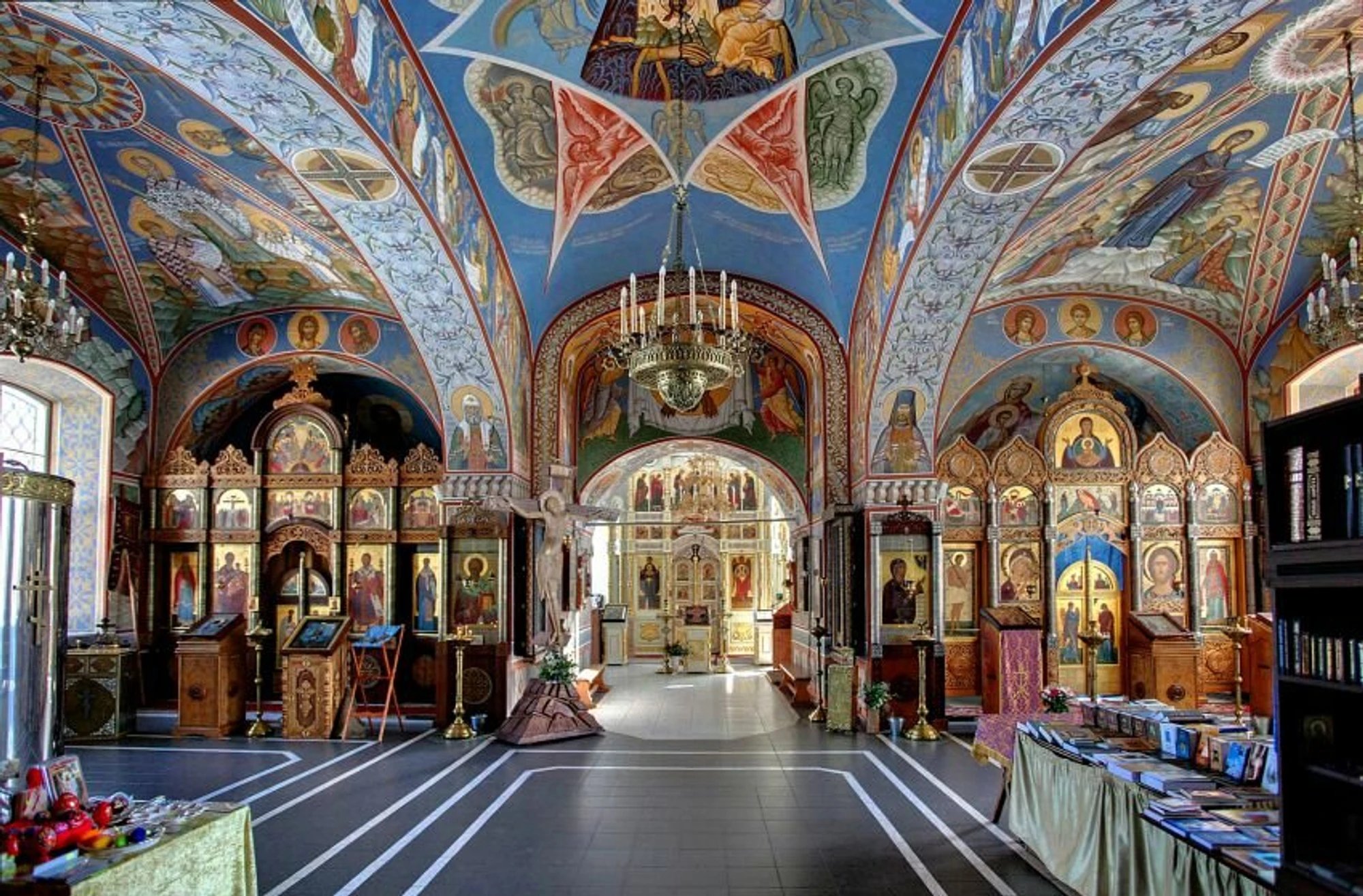 Церковь Архангела Михаила в Летове, рравославный храм
