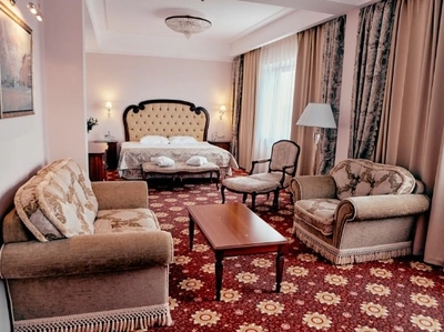 Ring Premier Hotel