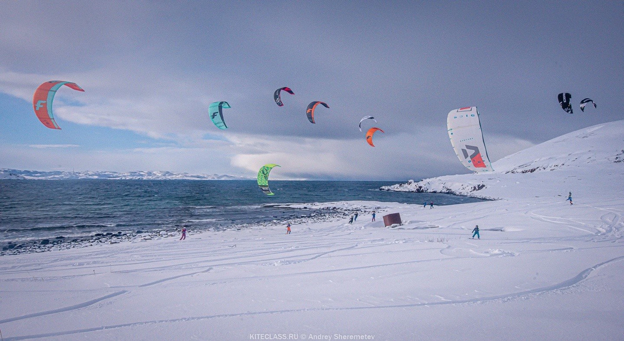 Обучение сноукайтингу в Москве в кайт-школе "KITECLASS"