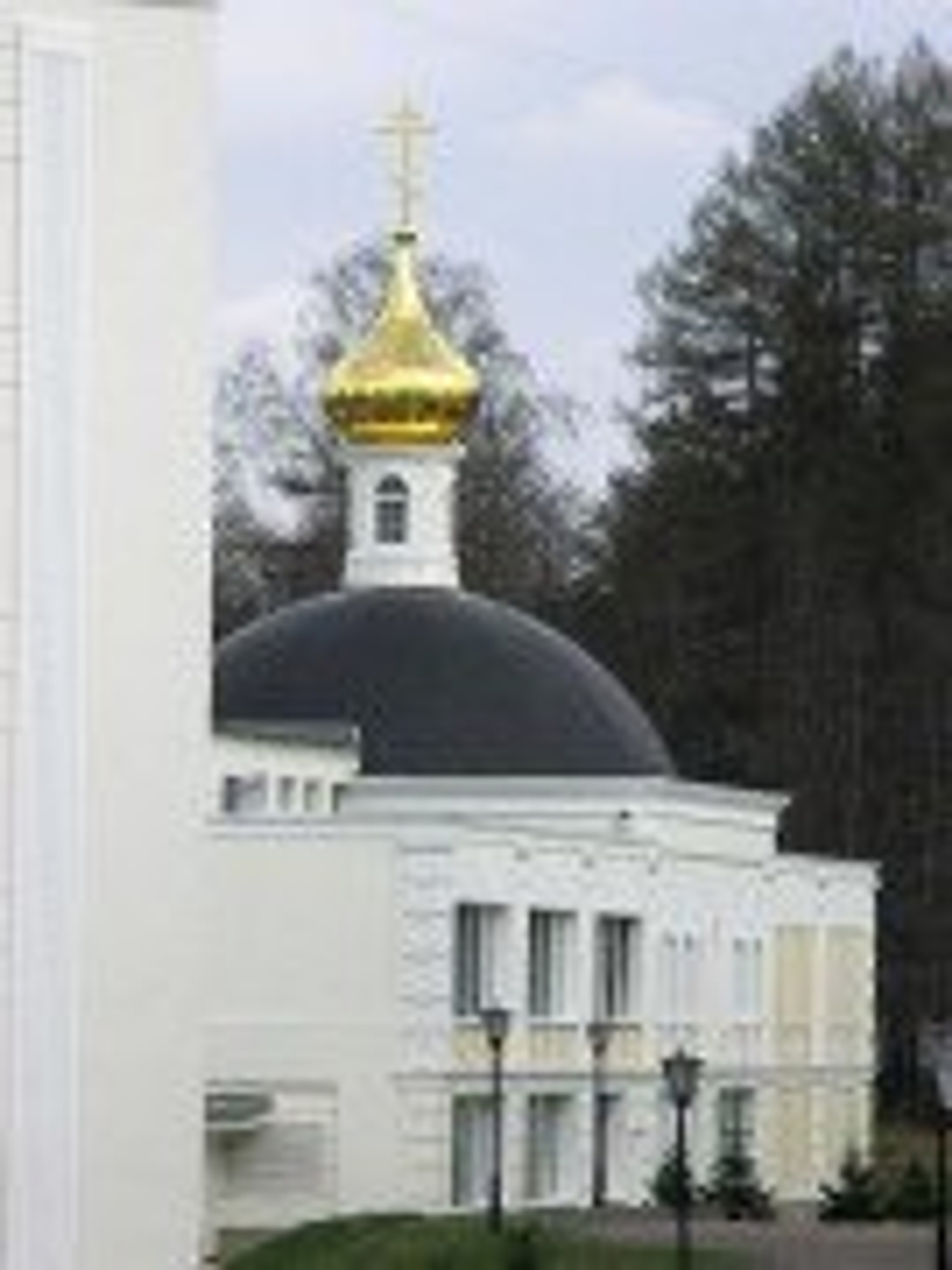 Храм преподобного Сергия Радонежского в православной школе Плесково (Православный храм )