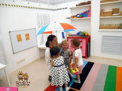 "Шмели Сумели" на Салимжанова, детский центр, занятия для детей от 8 месяцев до 7 лет в Вахитовском районе, Казань