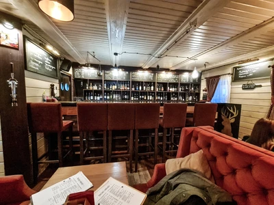 Vineyard (Бар, паб )