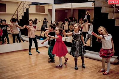 Театральная и танцевальная студия для детей Ирбис (Клуб для детей и подростков )