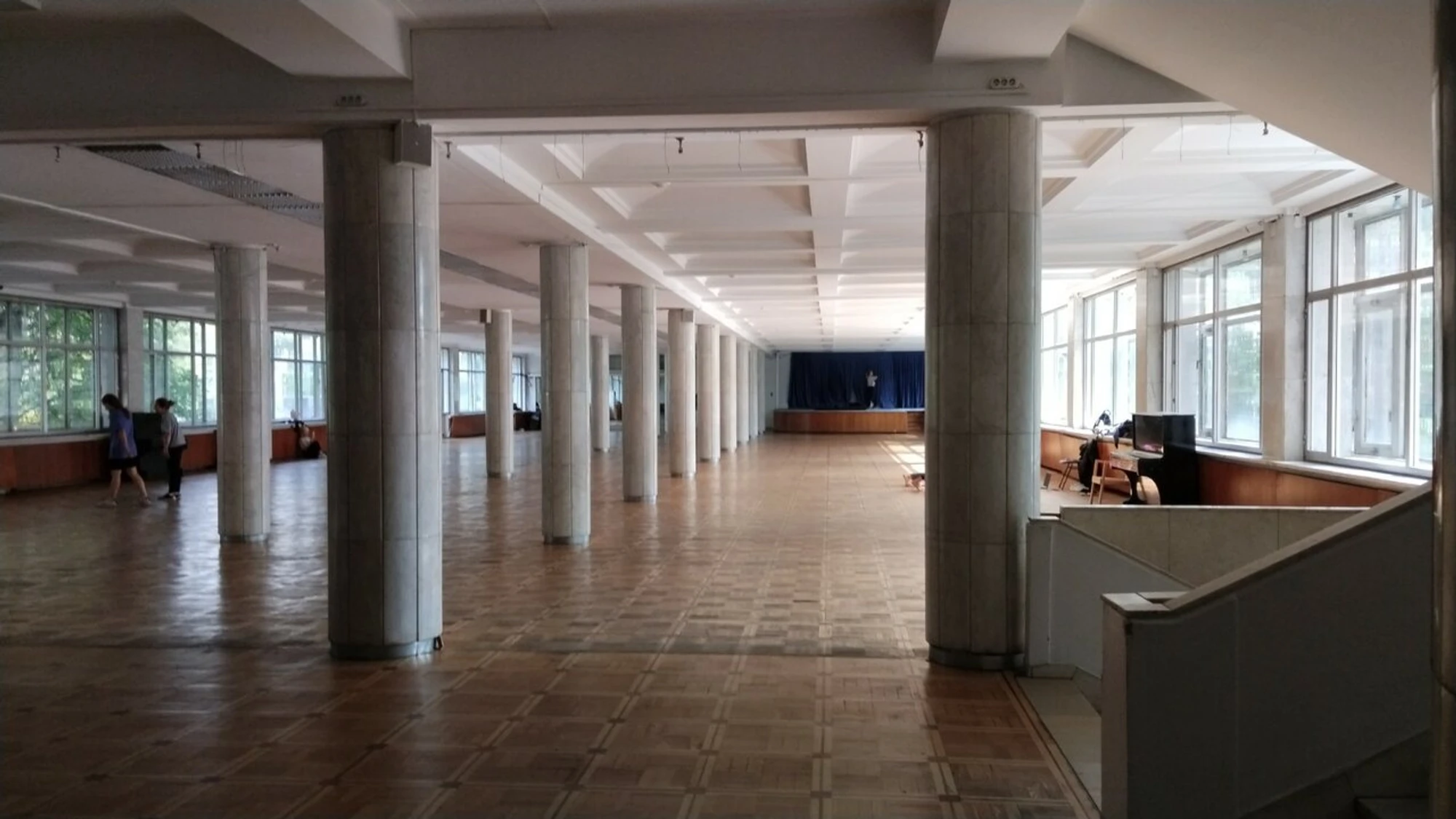 Rince School (Школа танцев)