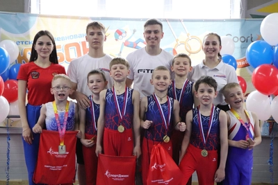 Детская спортивная школа "Чемпион" (р-н Эльмаш)