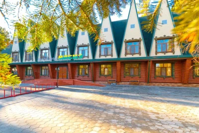 Миснэ (Гостиница)