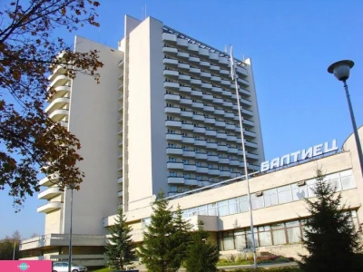 "Балтиец", пансионат с веревочным городком, бассейн, отдых с семьей в Репино, Ленинградская область 